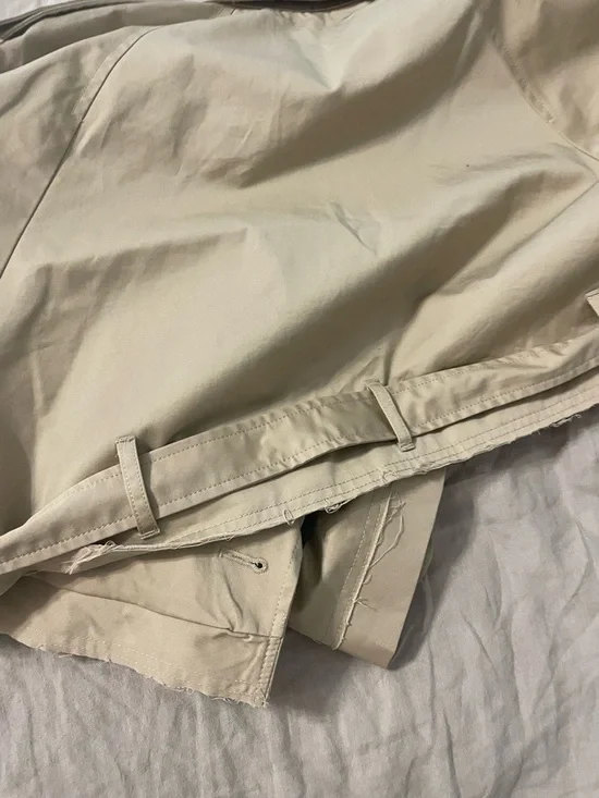 Zara Cropped Trench Coat in Beige - Picture 3 of 7